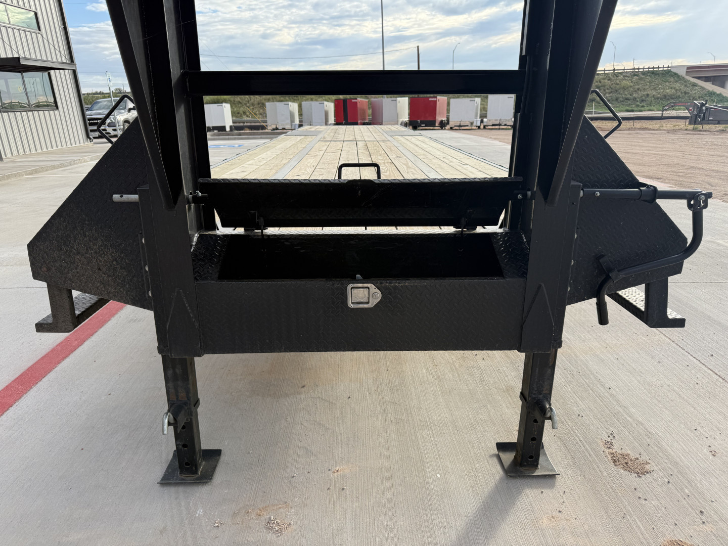 Used Ascend Industries 102"x40' GN Flatbed