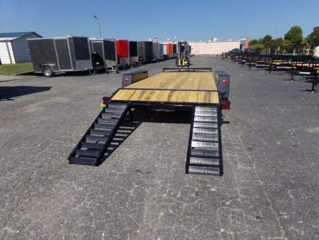 New 2026 Superior Trailers 26.518-6 Equipment Trailer