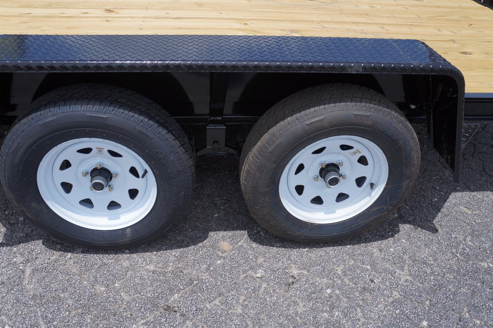 New 2026 Superior Trailers 26.516-3T Equipment Trailer