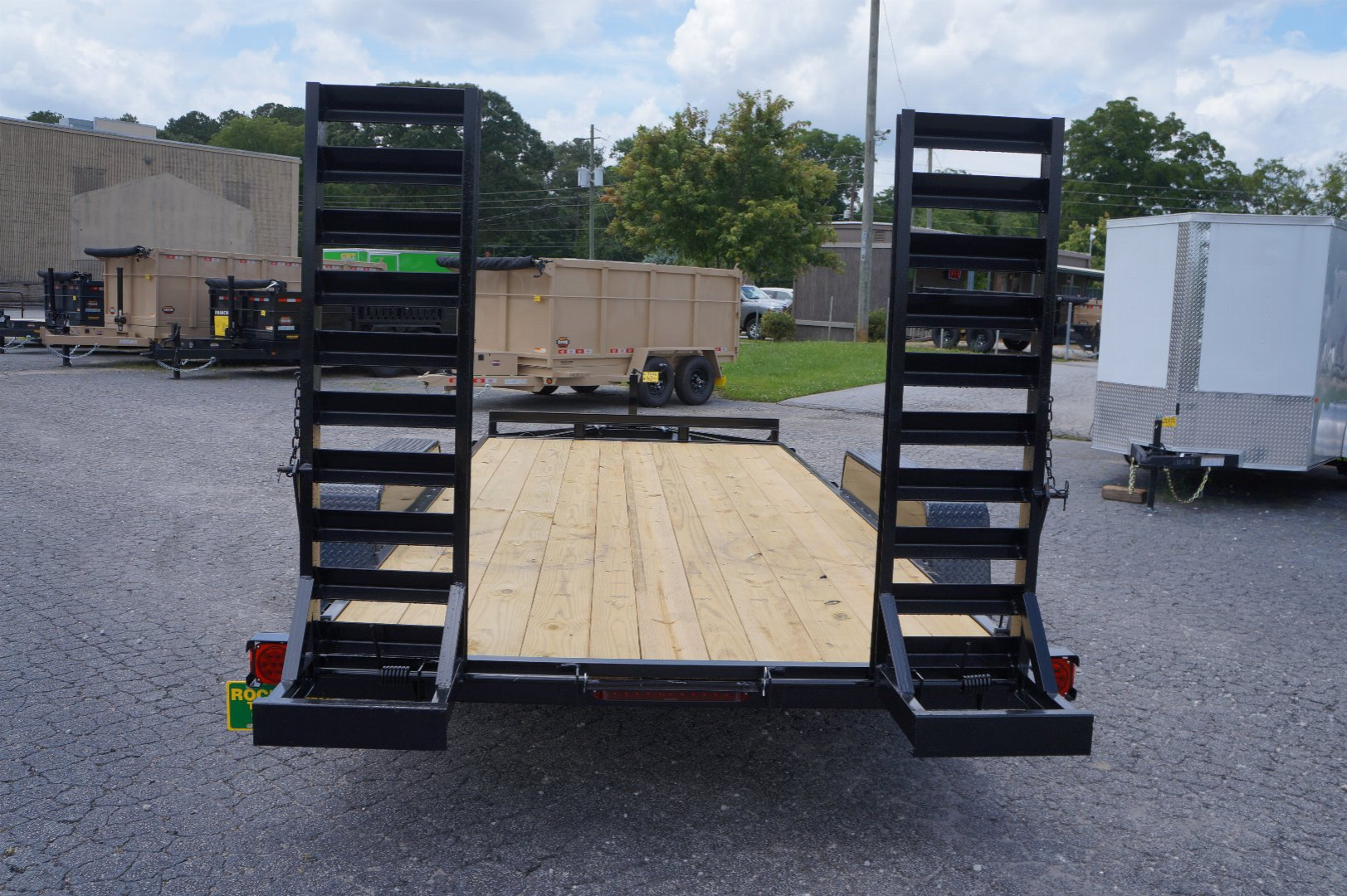 New 2026 Superior Trailers 26.516-3T Equipment Trailer