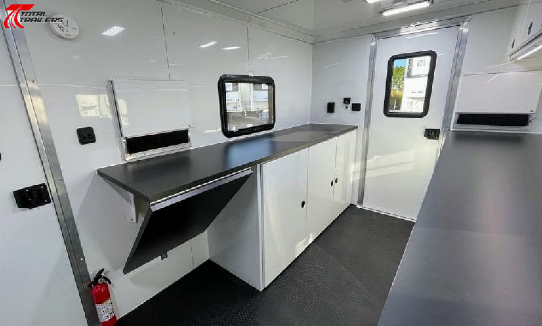 New Total Trailer 7 X 12 Aluminum Fiber Optic Splicing Trailer Fiber Splicing