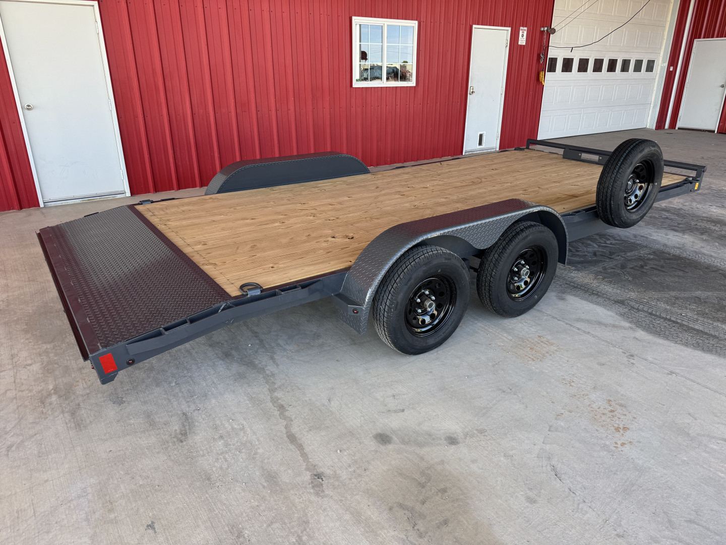 New 2026 Lamar Trailers 83X18 CE 7K CAR HAULER W-PLATE Car Hauler