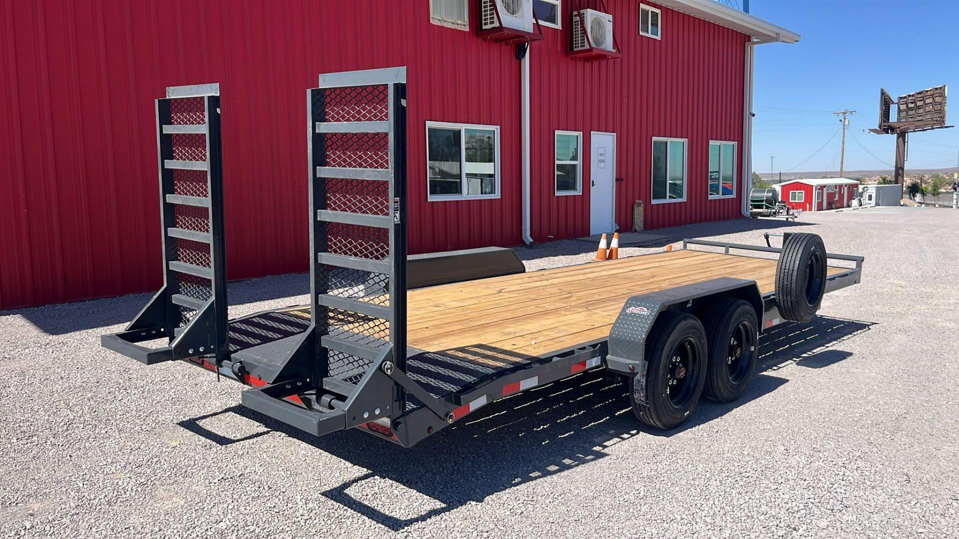 New 2025 Lamar Trailers 83"X22' H6 16K EQUIPMENT HAULER Equipment Trailer