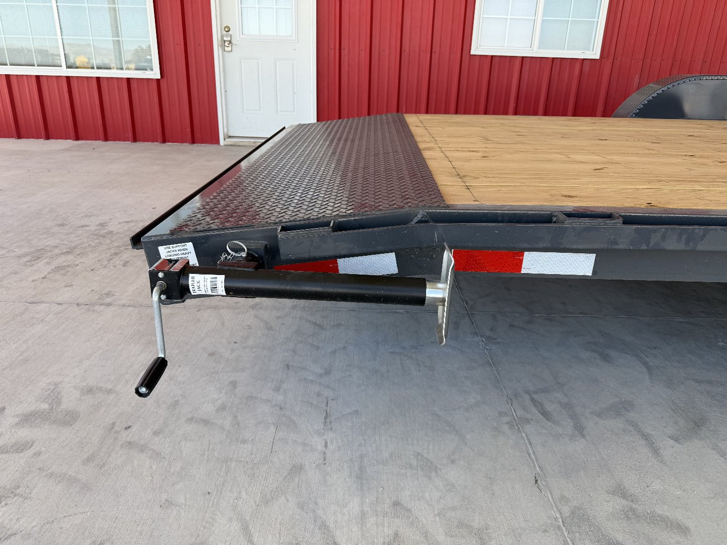 New 2025 Lamar Trailers 83X24 CC-10K CAR HAULER Car Hauler