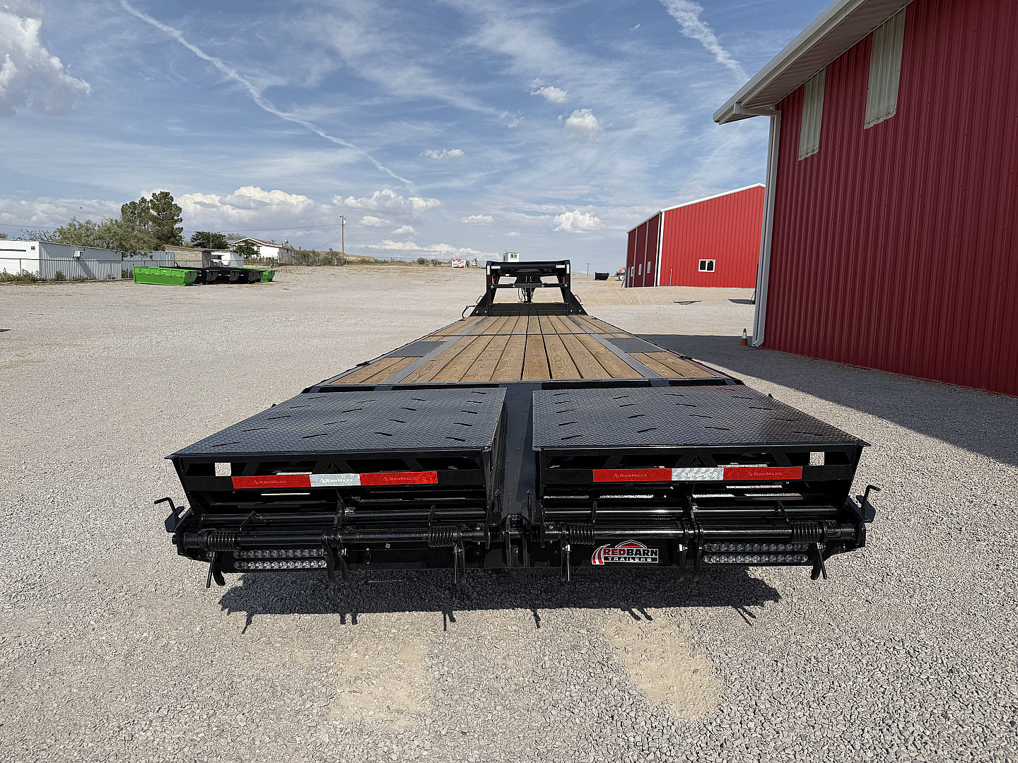 New 2025 RawMaxx 40'X102" FDX FLAT DECK GOOSENECK Flatbed Trailer