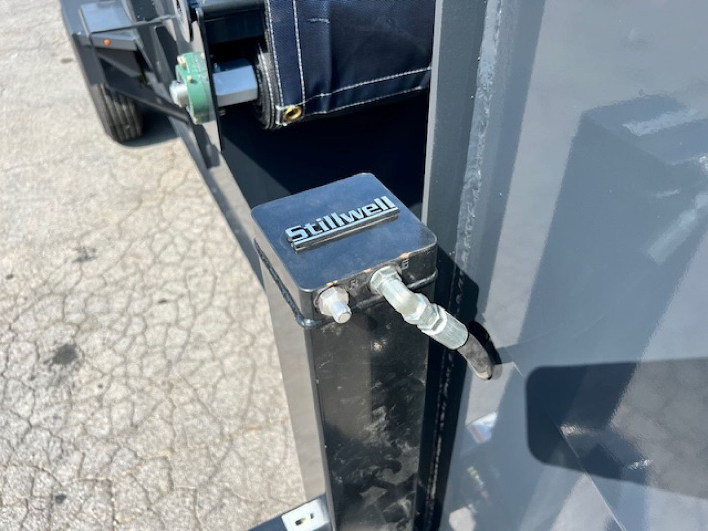 New 2026 Hillcrest Trailers 7' x16' GN Dump 17.6 GVWR W/ 2' Sides Dual Hydraulic Jacks & HD Tube Ramps