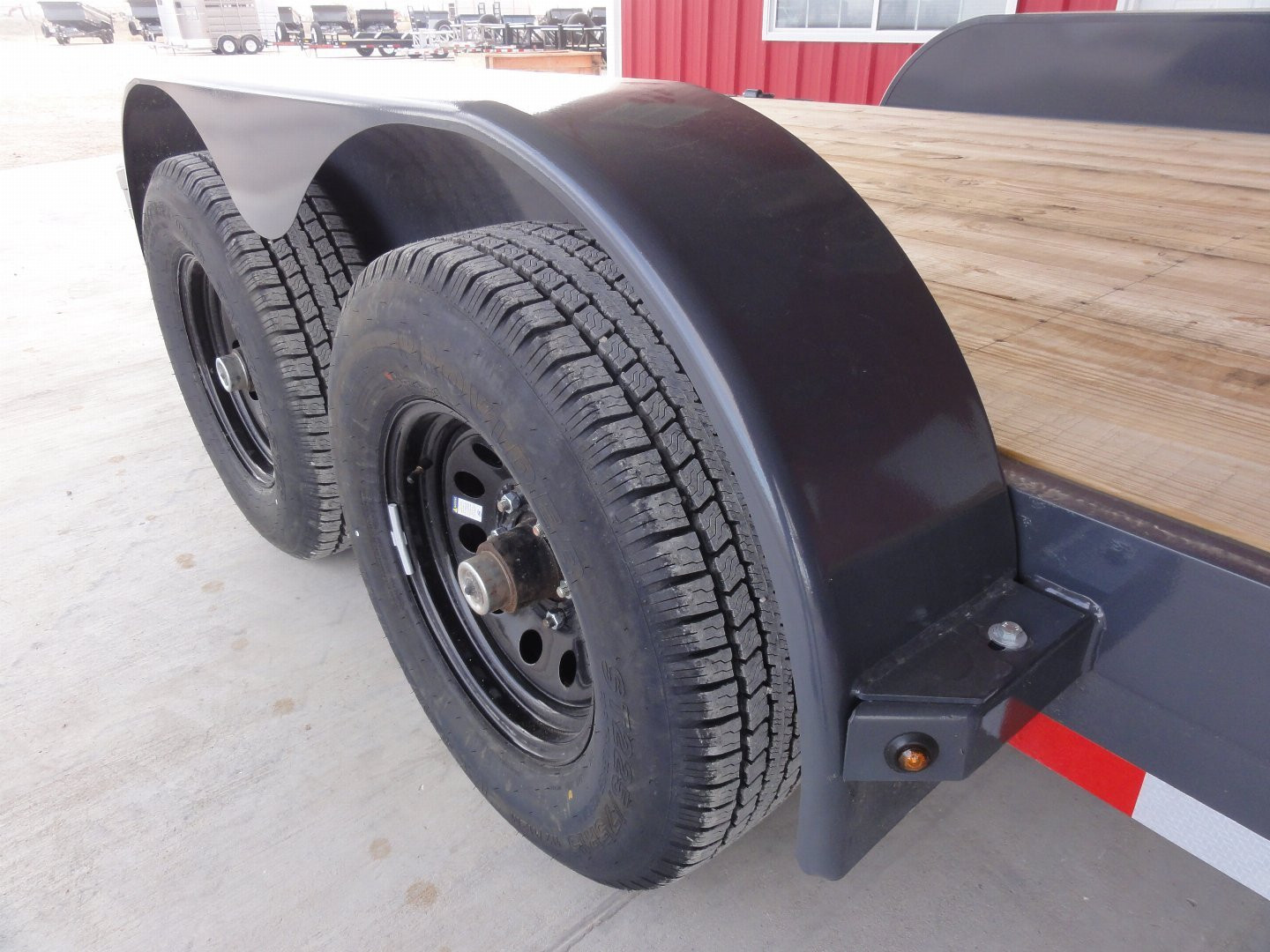 New 2025 Lamar Trailers 83X18 CC-10K CAR HAULER Car Hauler