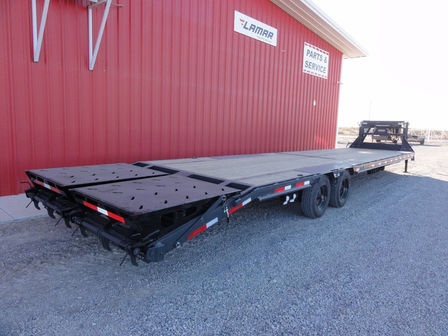 New 2025 RawMaxx FDX - 40' X 102" 16K GOOSENECK Flatbed Trailer