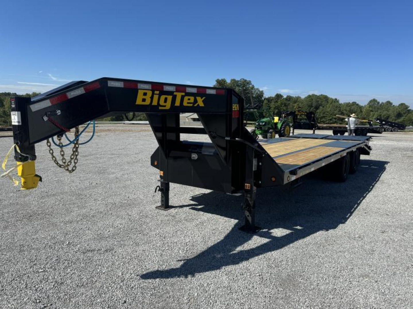 New 2026 Big Tex Trailers 22GN-25STA Flatbed Trailer, MEGA RAMPS, 2SPD JACKS