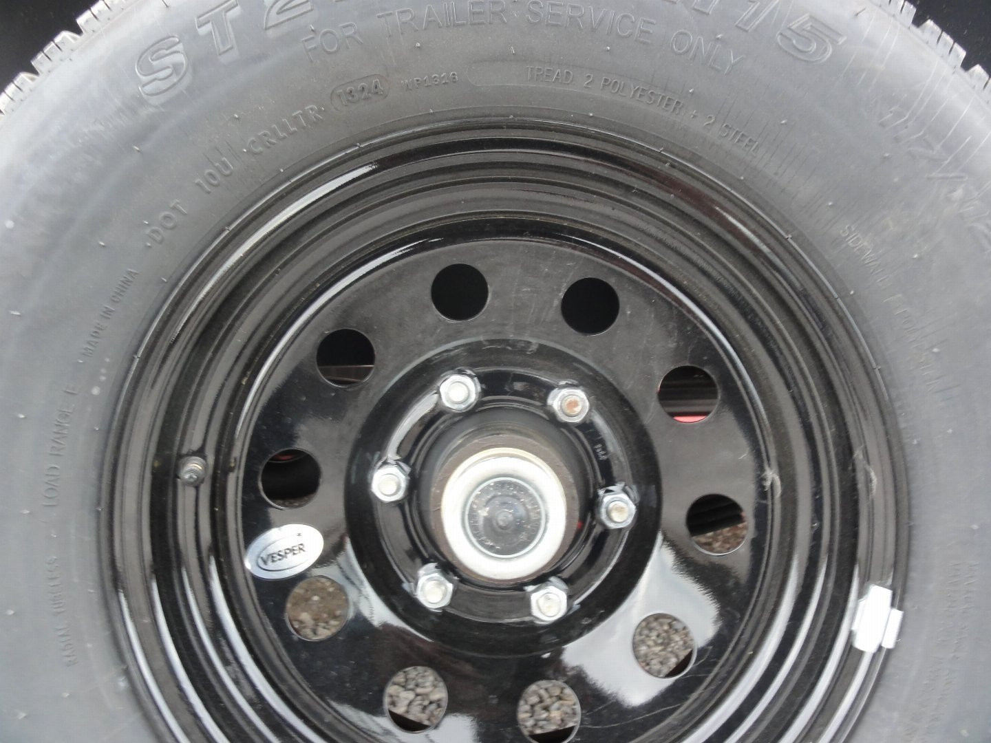 New 2024 Lamar Trailers CC831825 Car Hauler