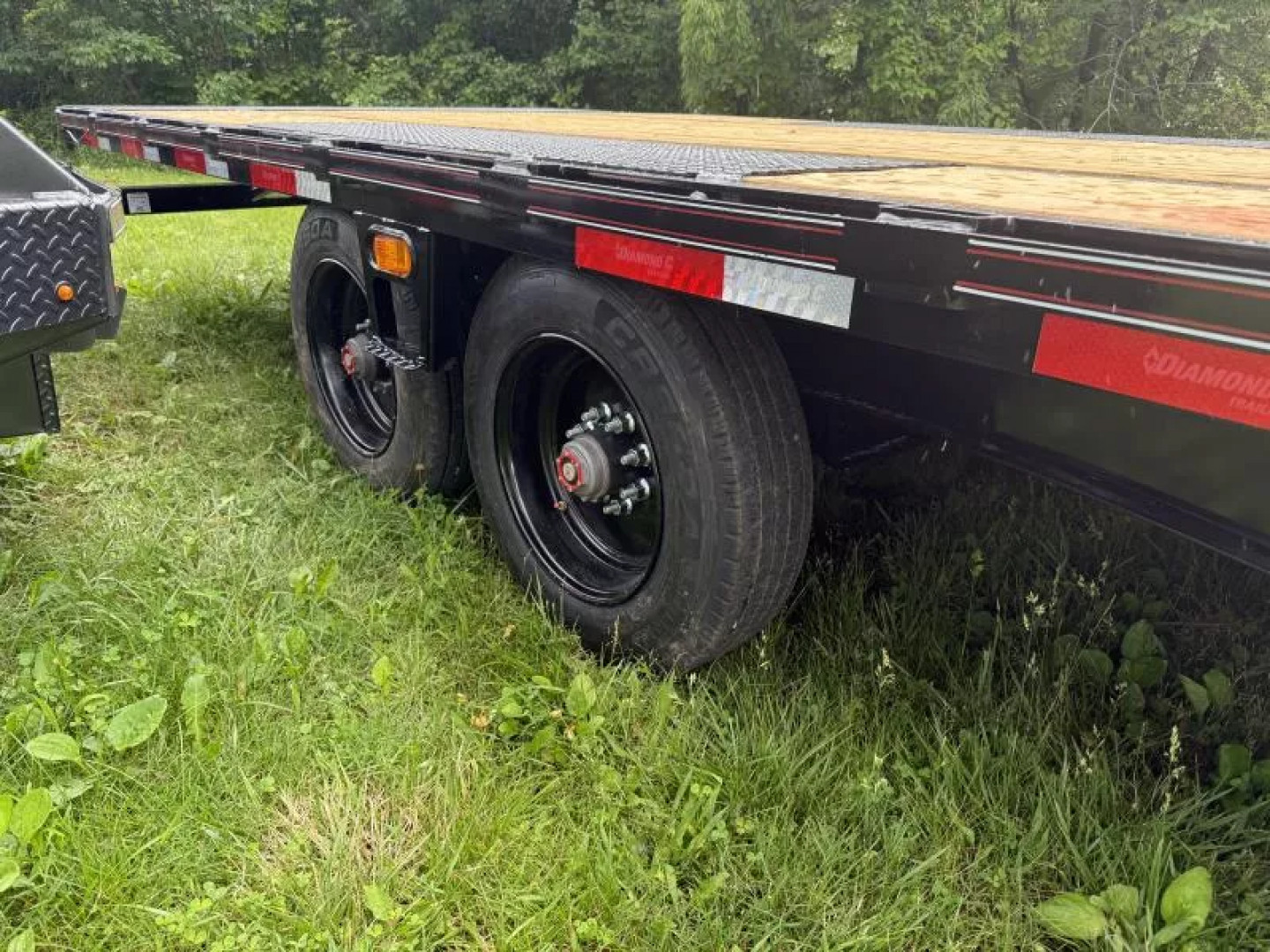 New 2025 Diamond C DET-GN 26' x 102" GOOSENECK Tilt Trailer 23K G.V.W.R. HYDRO JACKS