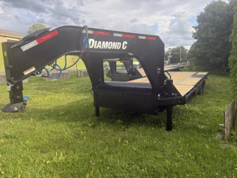 New 2025 Diamond C DET-GN 26' x 102" GOOSENECK Tilt Trailer 23K G.V.W.R. HYDRO JACKS