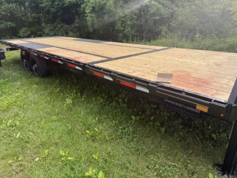 New 2025 Diamond C DET-GN 26' x 102" GOOSENECK Tilt Trailer 23K G.V.W.R. HYDRO JACKS