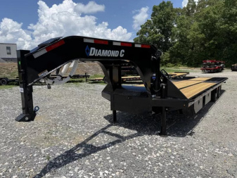 New 2025 Diamond C FMAX212 32' x 102  gooseneck Trailer pacesetter edition loaded hydro dove& jacks , disc brakes aluminum outer rims