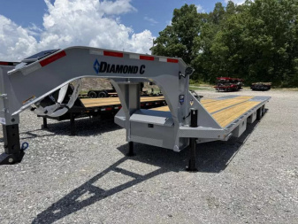 New 2026 Diamond C  FMAX212  GOOSENECK Trailer 40’ PACESETTER EDITION HYDRO DOVE & JACKS , DISC BRAKES  17.5 ALUMINUM OUTER RIMS 60” SPREAD AXLE