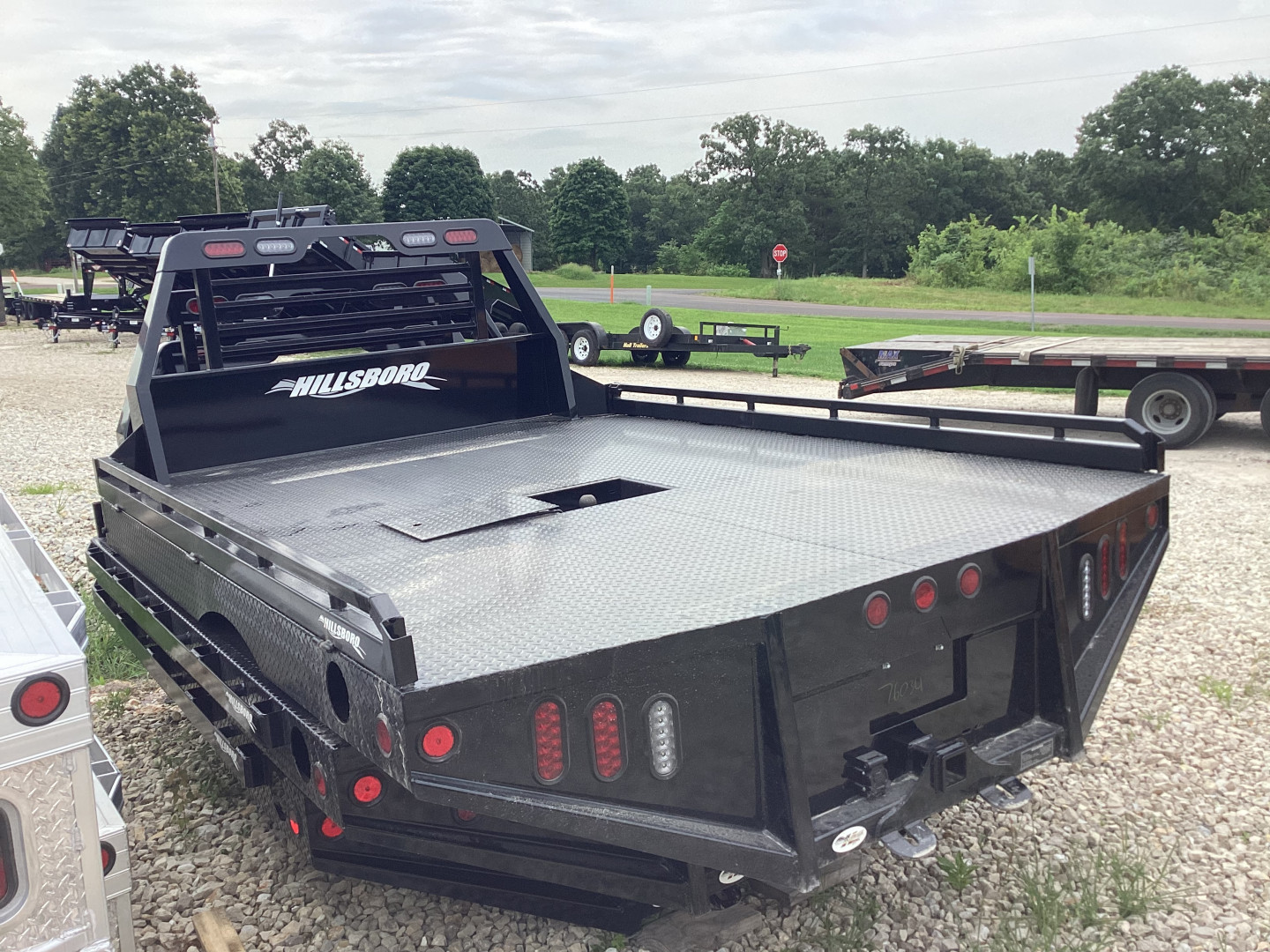 New 2026 Hillsboro GII Fits Dually, Cab N Chassis 84" Trucks