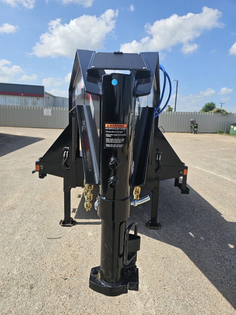 New 2026 Load Trail 102X40 LOW PRO Gooseneck Bodies