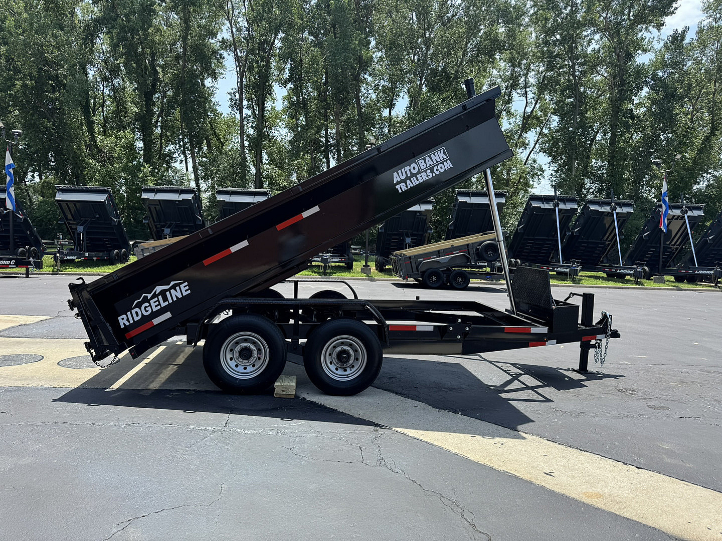 New 2025 Ozark 14K 82"X14' TRUNNION DUMP TRAILER