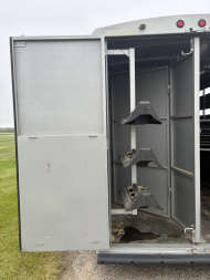 Used 2018 Titan Avalanche 3H BP Horse Trailer