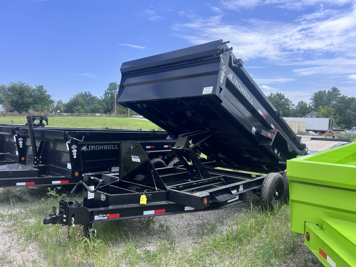 New 2026 IRON BULL 83X14 DUMP TRAILER W/ SCISSOR HOIST AND I-BEAM FRAME