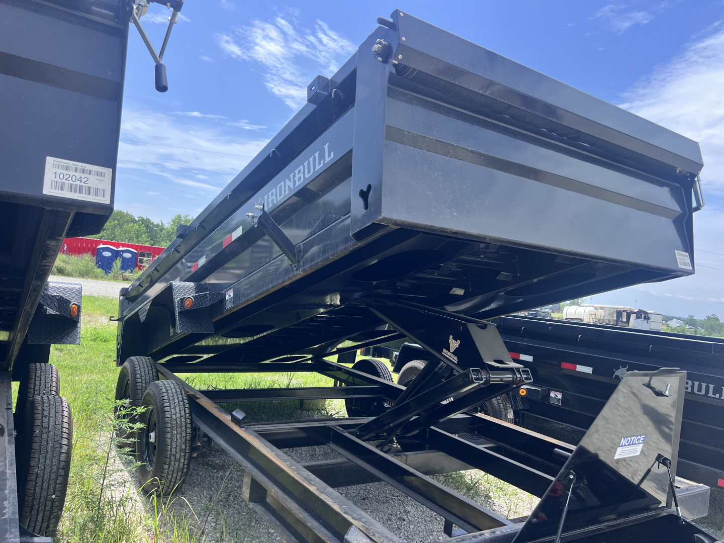 New 2026 IRON BULL 83X16 DUMP TRAILER W/ SCISSOR HOIST AND I-BEAM FRAME