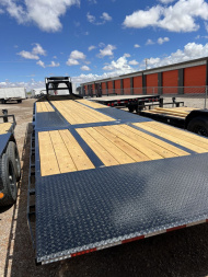 New 2026 PJ TRAILERS 102" x 32' LY Flatbed Trailer