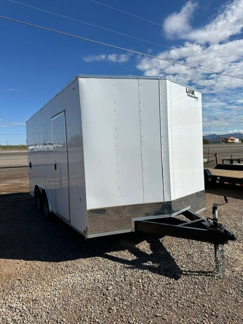 New 2025 Look Trailers ST DLX Cargo / Enclosed Trailer
