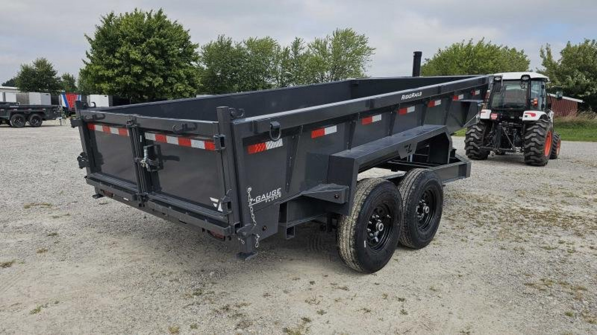 New 2025 LAMAR TRAILERS 83"x14' Dump Trailer, Telescopic Lift