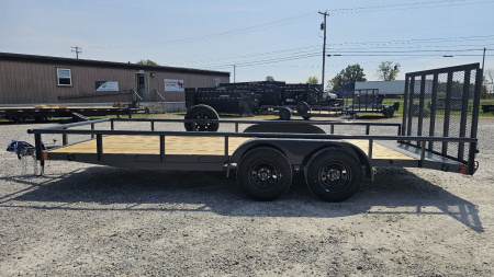 New 2025 LAMAR TRAILERS 83"x18' Utility Trailer