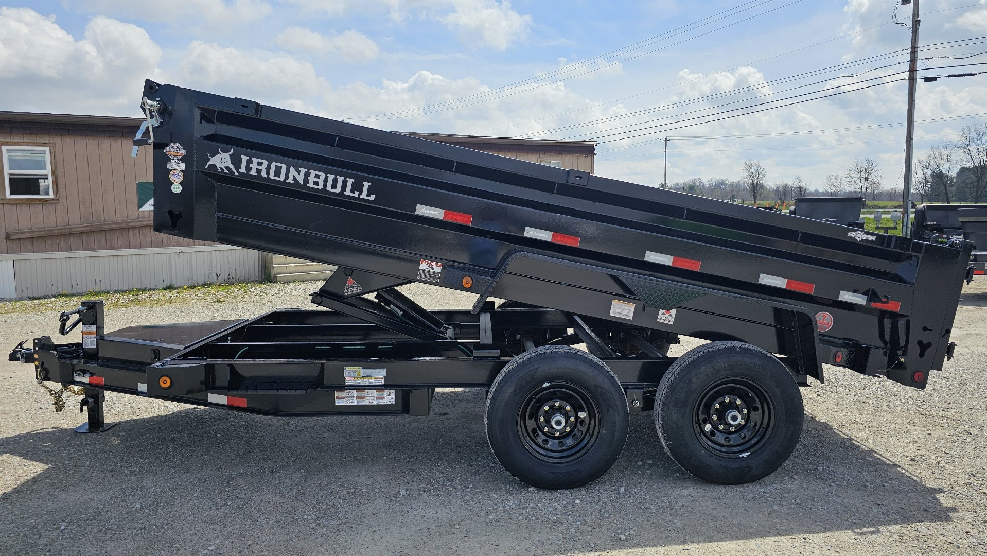 New 2024 IRON BULL 83"x14' Dump Trailer