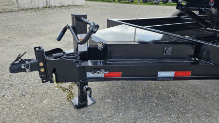 New 2024 IRON BULL 83"x14' Dump Trailer