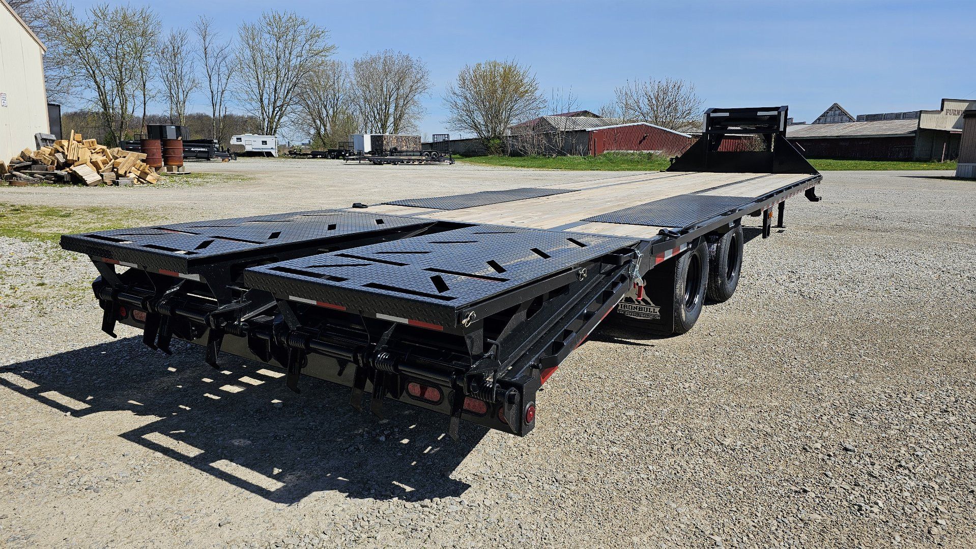 New 2024 IRON BULL TRAILERS 102" x 32' Deckover Trailer