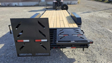 New 2024 IRON BULL 83"x20' Equipment Trailer