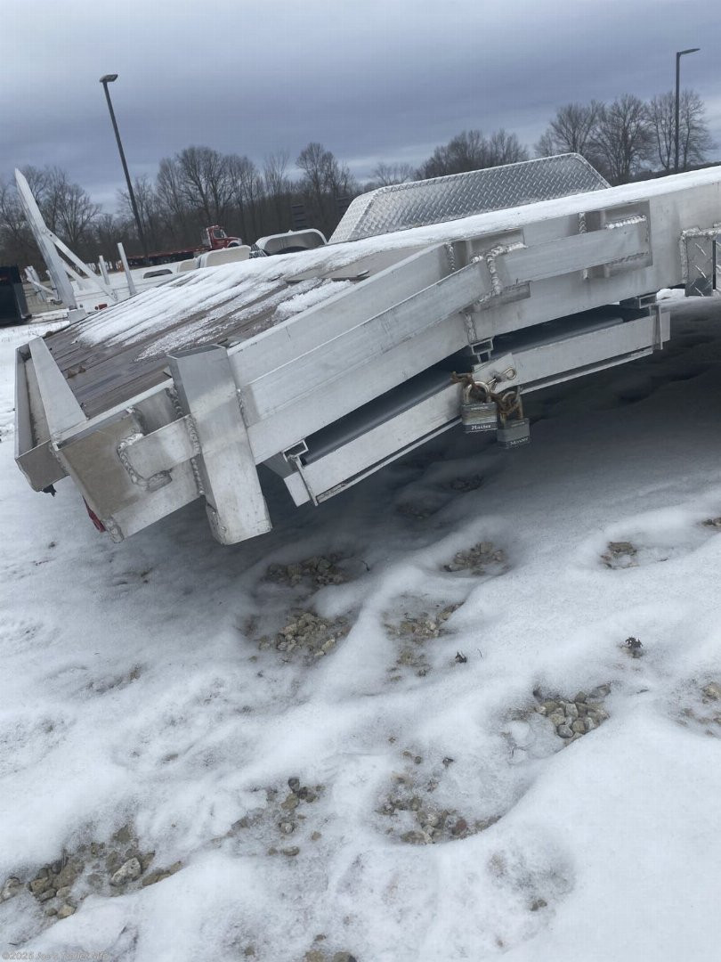 New 2024 Quality Steel 8316ALCH7K Car Hauler