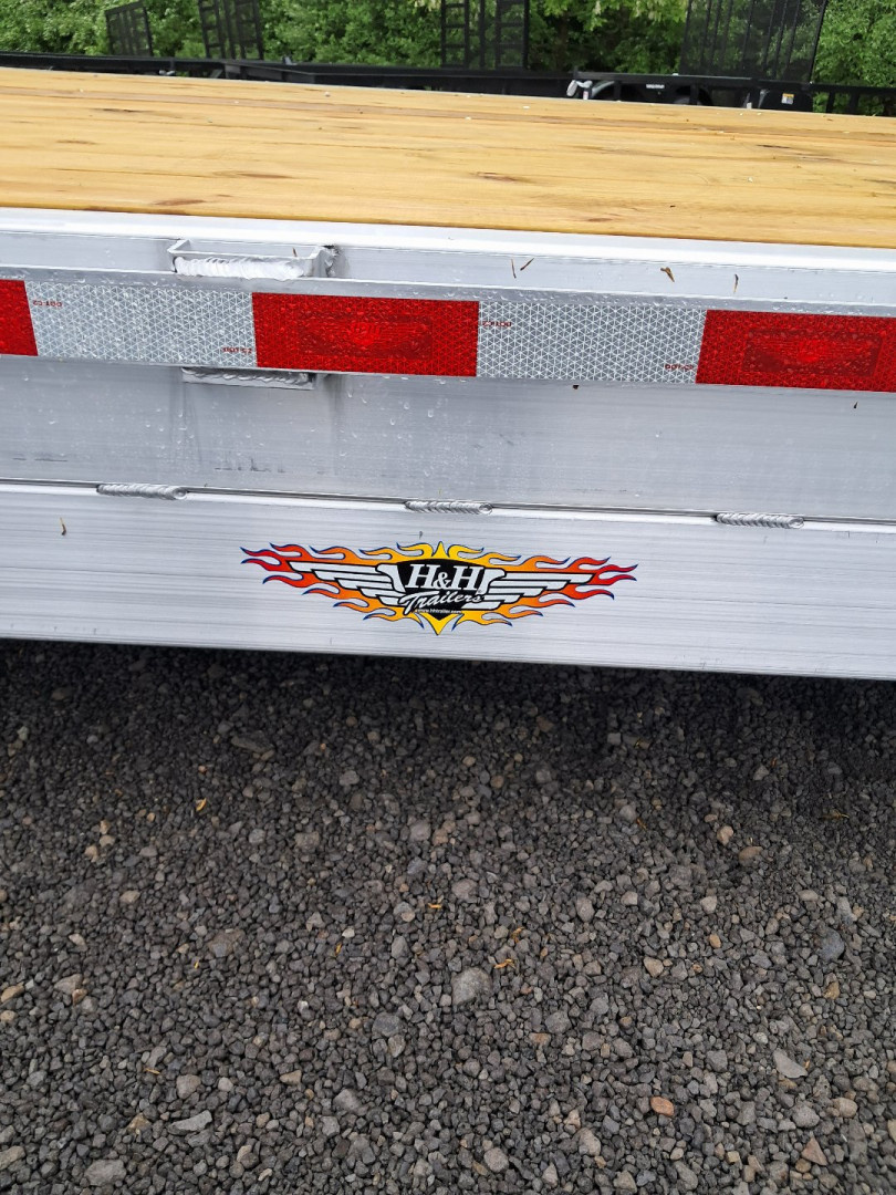 New 2025 H&H 8224 HDAD-100 Car Hauler 10k