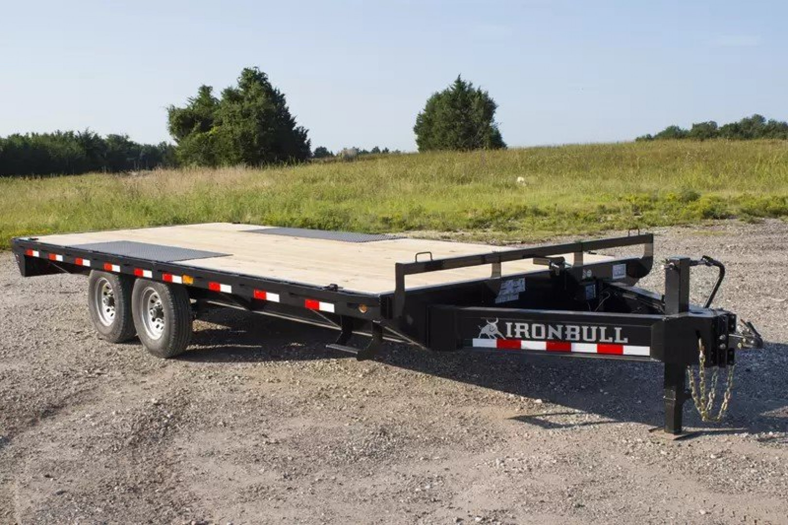 New 2024 Iron Bull 102 X 20 Deckover Trailer