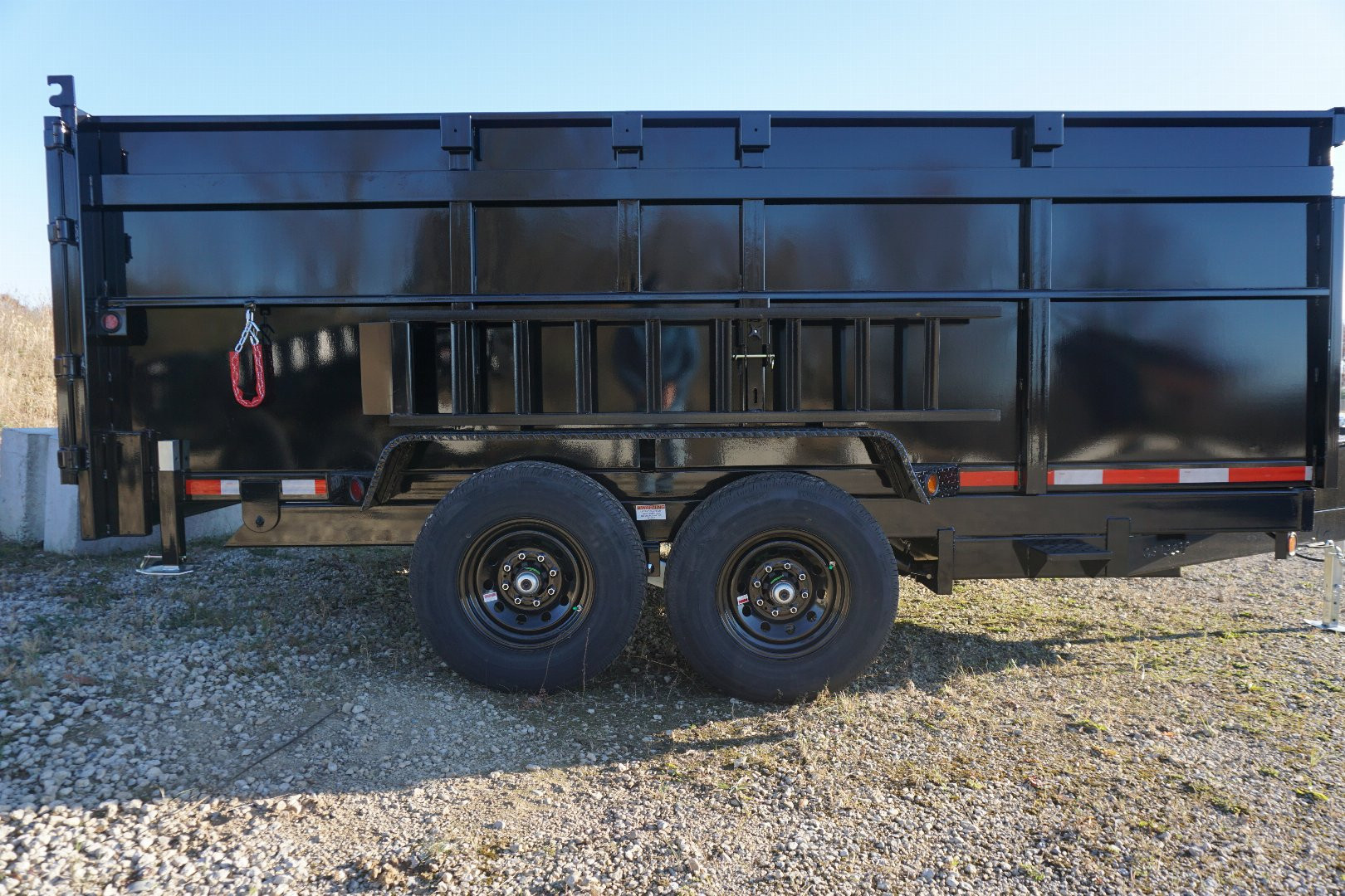 New 2025 Quality Steel and Aluminum 8314D14K Dump Trailer