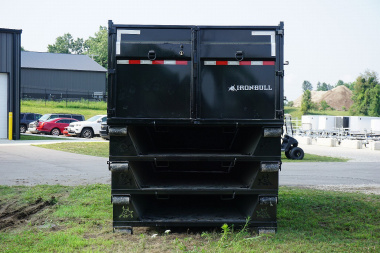 New 2025 Iron Bull RB8316 Dump Bin
