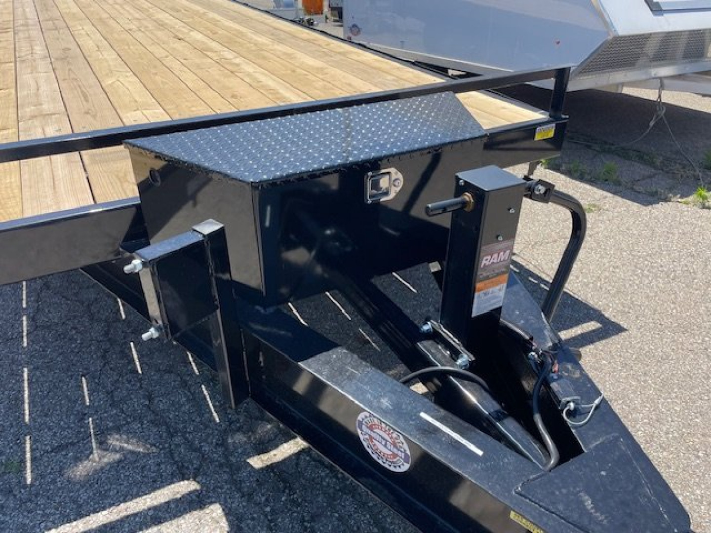 New 102" x 20' Deckover Equipment Trailer
