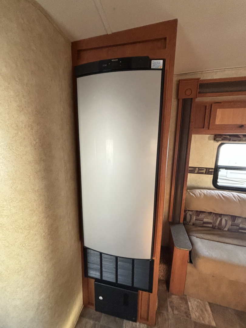 Used 2013 Gulf Stream Coach Visa Travel Trailer