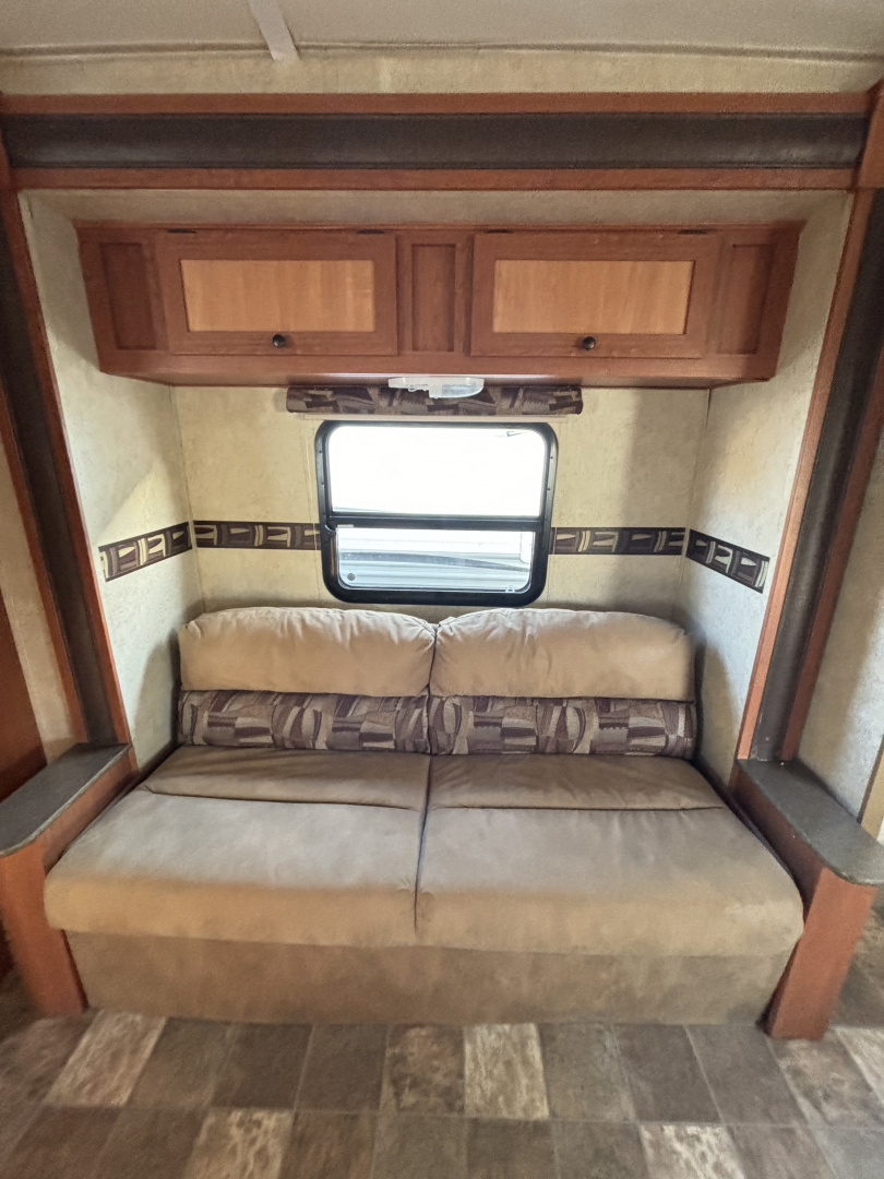 Used 2013 Gulf Stream Coach Visa Travel Trailer