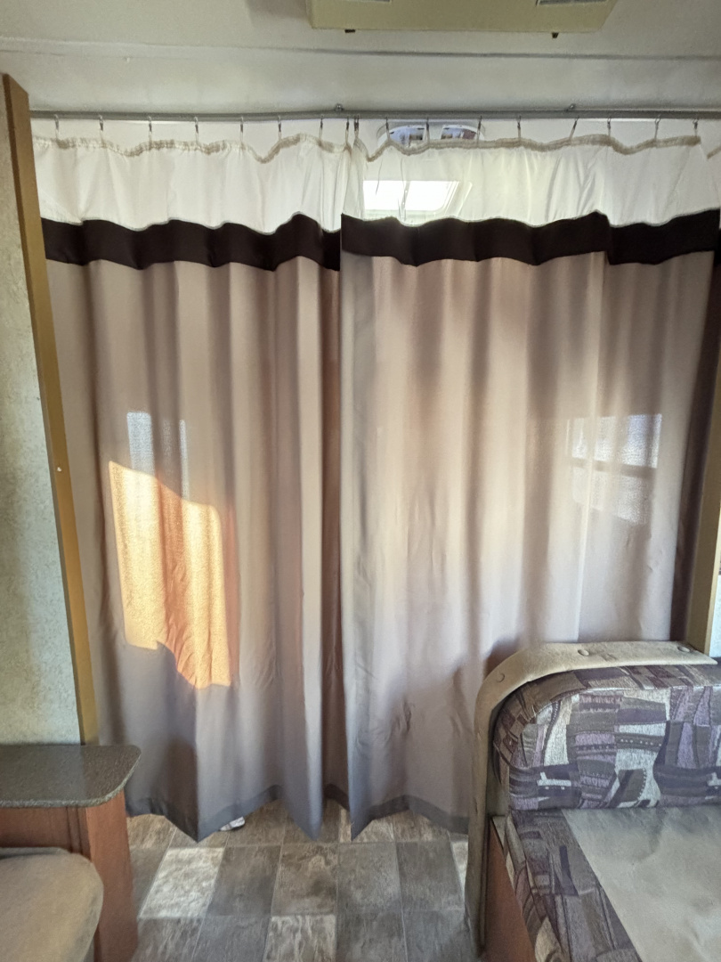 Used 2013 Gulf Stream Coach Visa Travel Trailer