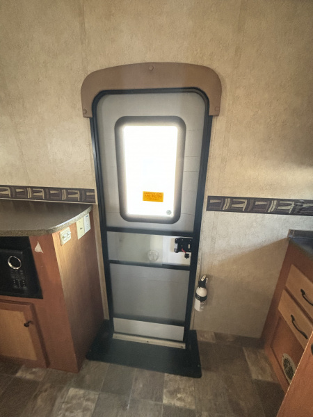 Used 2013 Gulf Stream Coach Visa Travel Trailer