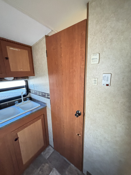 Used 2013 Gulf Stream Coach Visa Travel Trailer