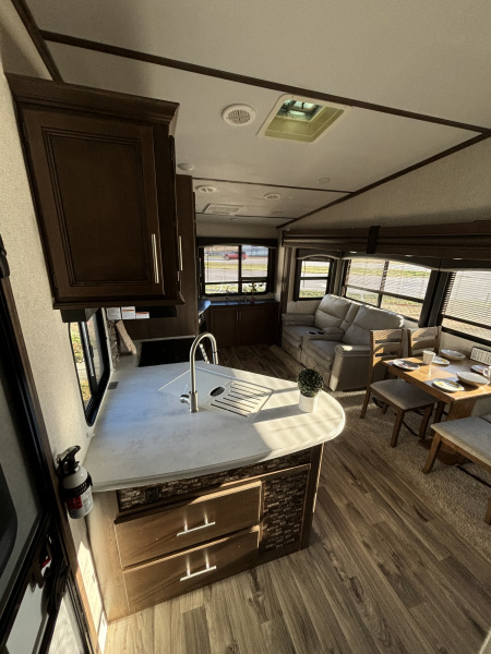 Used 2021 Keystone RV Cougar Fifth Wheel