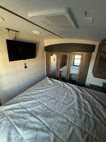 Used 2021 Keystone RV Cougar Fifth Wheel