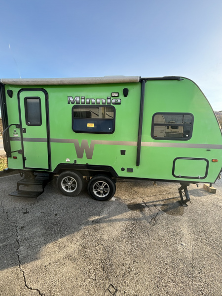 Used 2013 Winnebago Minnie Travel Trailer