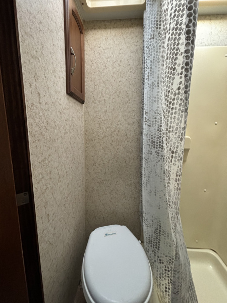 Used 2013 Winnebago Minnie Travel Trailer