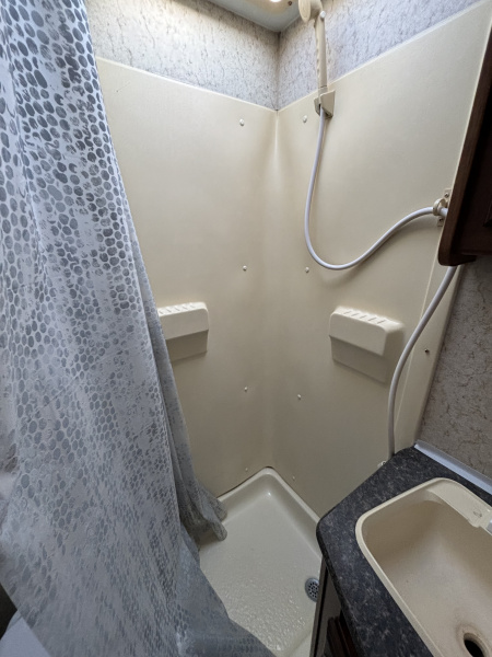 Used 2013 Winnebago Minnie Travel Trailer