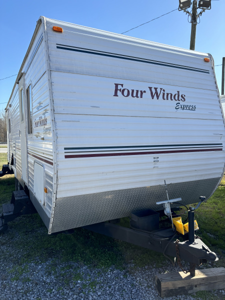 Used 2005 Dutchmen Mfg Four Winds Express Travel Trailer